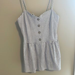 NWT potters pot striped tank!